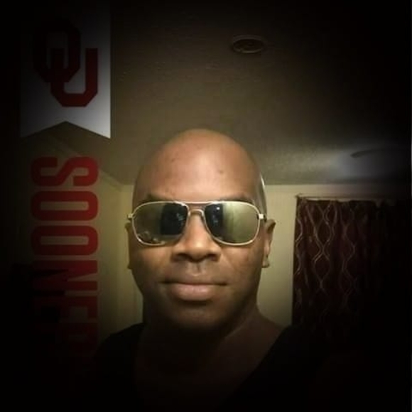 Meet your Posher, Rondell - Picture 1 of 1